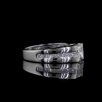 Crown Radiance Lab Diamond Ring – Princess Cut Center with Dual Row Pavé Band