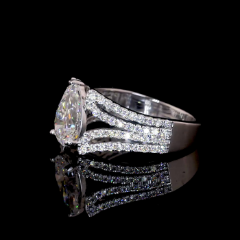 Virellia Lab Diamond Ring – Pear Halo with Triple Pavé Split Band