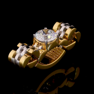 Entrelace Lab Diamond Ring – Round Solitaire with Two-Tone Woven Band