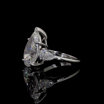 Majestic Pear Ring - 14K/18K White Gold, Lab-Grown Diamond, Ring, Modern Three-Stone, Women Majestic Pear Ring - 14K/18K White Gold, Lab-Grown Diamond, Ring, Modern Three-Stone, Women