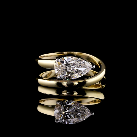 Golden Teardrop Ring - 14K/18K Yellow Gold, Lab-Grown Diamond, Ring, Modern Twisted, Women