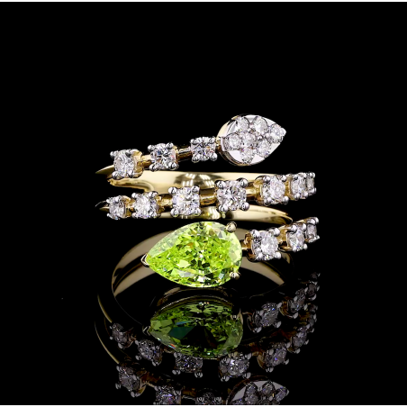 Golden Peridot Twist Ring - 14K/18K Yellow Gold, Lab-Grown Peridot & Diamond, Ring, Modern Spiral, Women