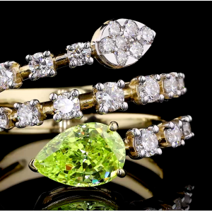 Golden Peridot Twist Ring - 14K/18K Yellow Gold, Lab-Grown Peridot & Diamond, Ring, Modern Spiral, Women