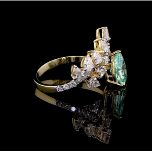 Golden Petal Ring - 14K/18K Yellow Gold, Lab-Grown Green Diamond & Diamond, Ring, Vintage Floral, Women