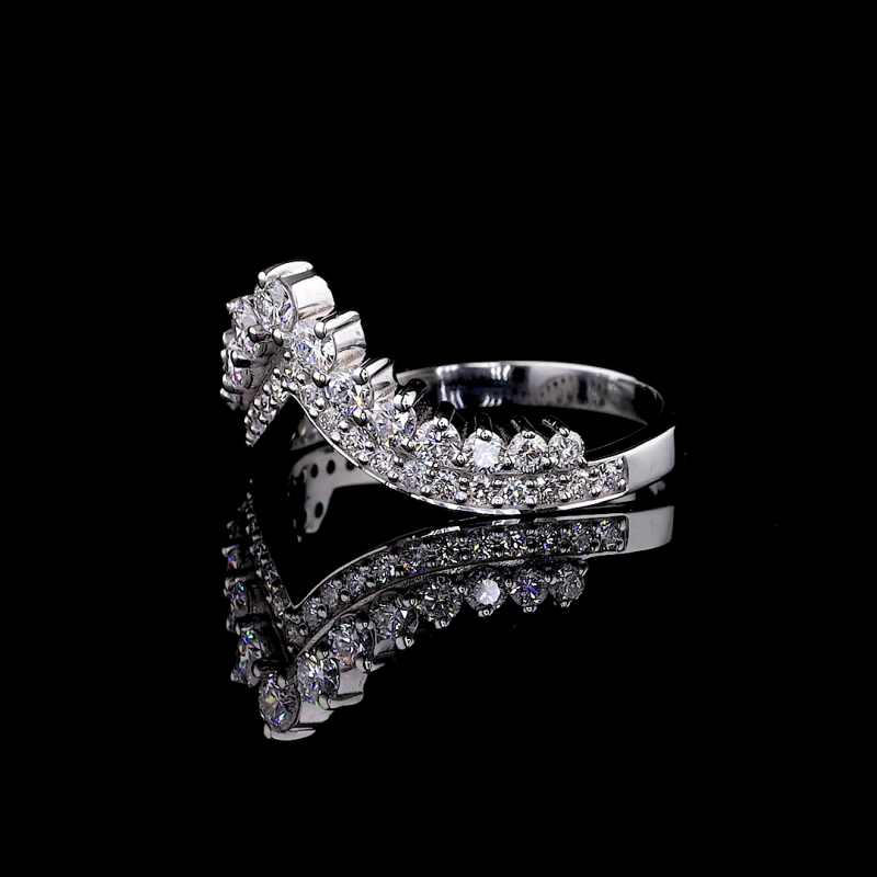 White Crown Ring - 14K/18K White Gold, Lab-Grown Diamond, Ring, Modern V-Shaped, Women White Crown Ring - 14K/18K White Gold, Lab-Grown Diamond, Ring, Modern V-Shaped, Women