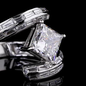 Spiral Crown Lab Diamond Ring in 14K/18K Gold