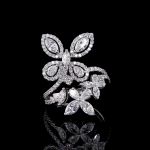 Flora Crest Lab Diamond Ring in 14K/18K Gold