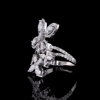 Flora Crest Lab Diamond Ring in 14K/18K Gold