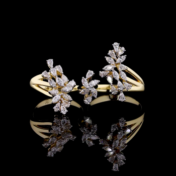 Petal Flare Lab Diamond Ring in 14K/18K Gold