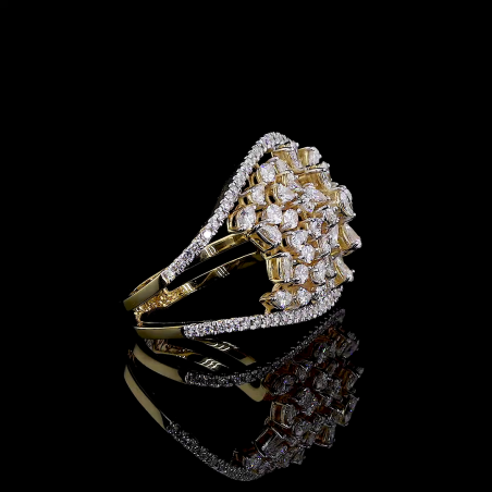 Teardrop Bloom Lab Diamond Brooch in 14K/18K Gold