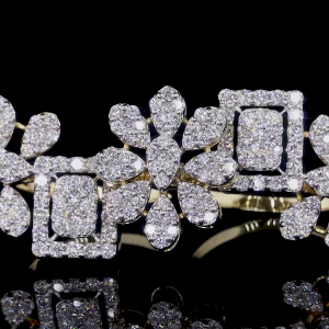 Diamond Blossom Lab Brooch in 14K/18K Gold