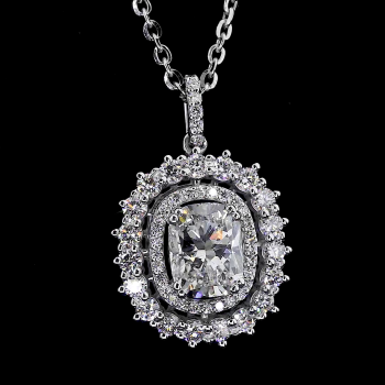 Halo Dream Lab Diamond Pendant in 14K/18K Gold Halo Dream Lab Diamond Pendant in 14K/18K Gold