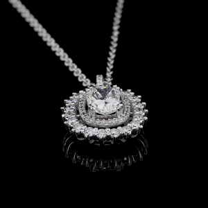 Halo Dream Lab Diamond Pendant in 14K/18K Gold