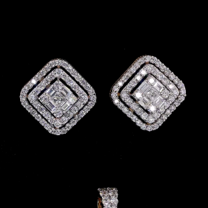 Celestial Bloom Lab Diamond Pendant in 14K/18K Gold