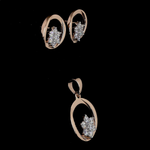 Bloom Halo Lab Diamond Set in 14K/18K Gold