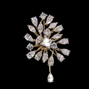 Starbloom Lab Diamond Brooch in 14K/18K Gold