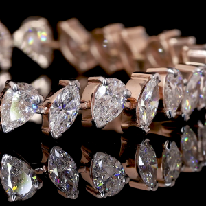 Fancy Bracelet Marquies and Round Shape Diamond