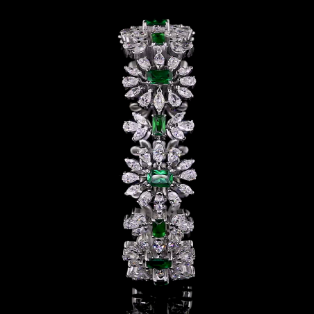 Emerald and Marquise Cut Diamond fancy Bracelet