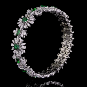 Emerald and Marquise Cut Diamond fancy Bracelet