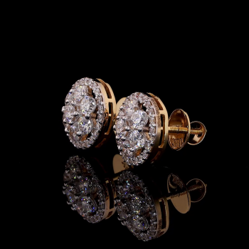 Embossed Round Flower Cluster Stud Diamond Earrings Embossed Round Flower Cluster Stud Diamond Earrings