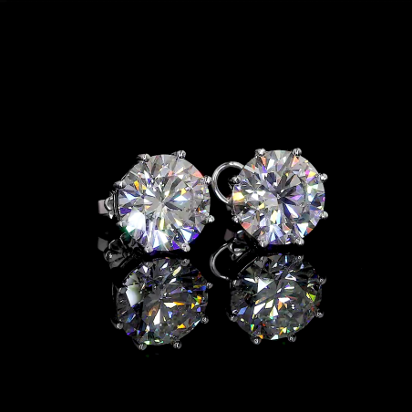Round 5 Ct. E VVS2 Each Lab Diamond IGI Certified Studs Earring