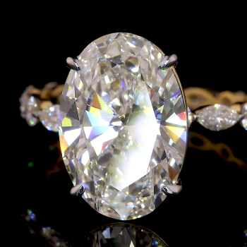 Exquisite Oval Diamond Ring in 14k Gold – Side Stone Engagement Ring Exquisite Oval Diamond Ring in 14k Gold – Side Stone Engagement Ring