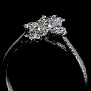 Vintage Marquise Diamond Filigree Ring in 14k Gold – Antique Style