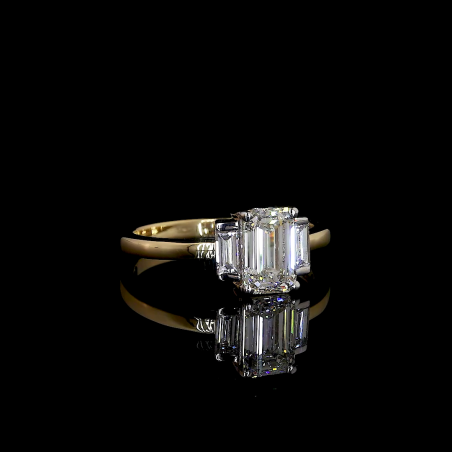 14k Gold Emerald Cut Diamond Ring – Three-Stone Classic Sparkle