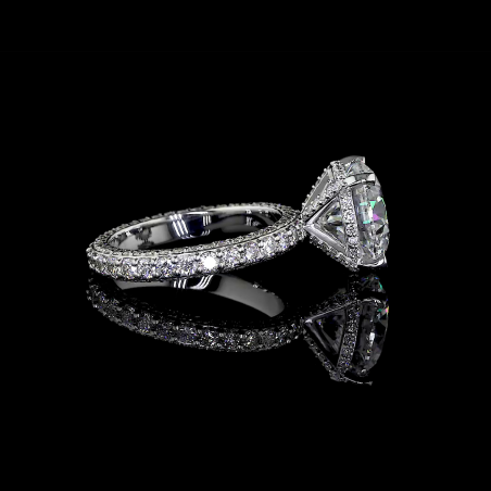 14k Gold Round Diamond Ring – Classic Solitaire with Pavé Band