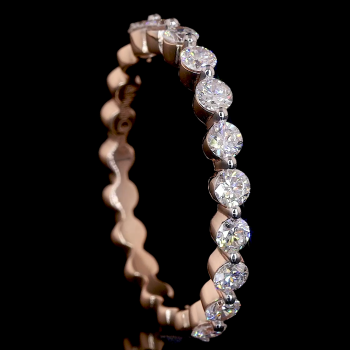 Celestial Oval – Crown-Inspired Lab Diamond Ring