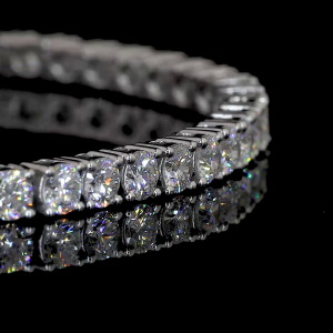 Tennis Bracelet with 0.15 Carat Each Rounds EF VVS VS Lab Grown Diamonds