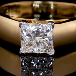 Princess Crest Lab Diamond Ring Square Cut Prong Setting 14K 18K Gold